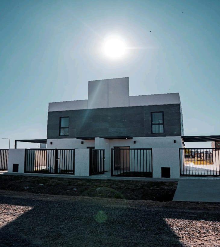 casa a la venta en la Funes